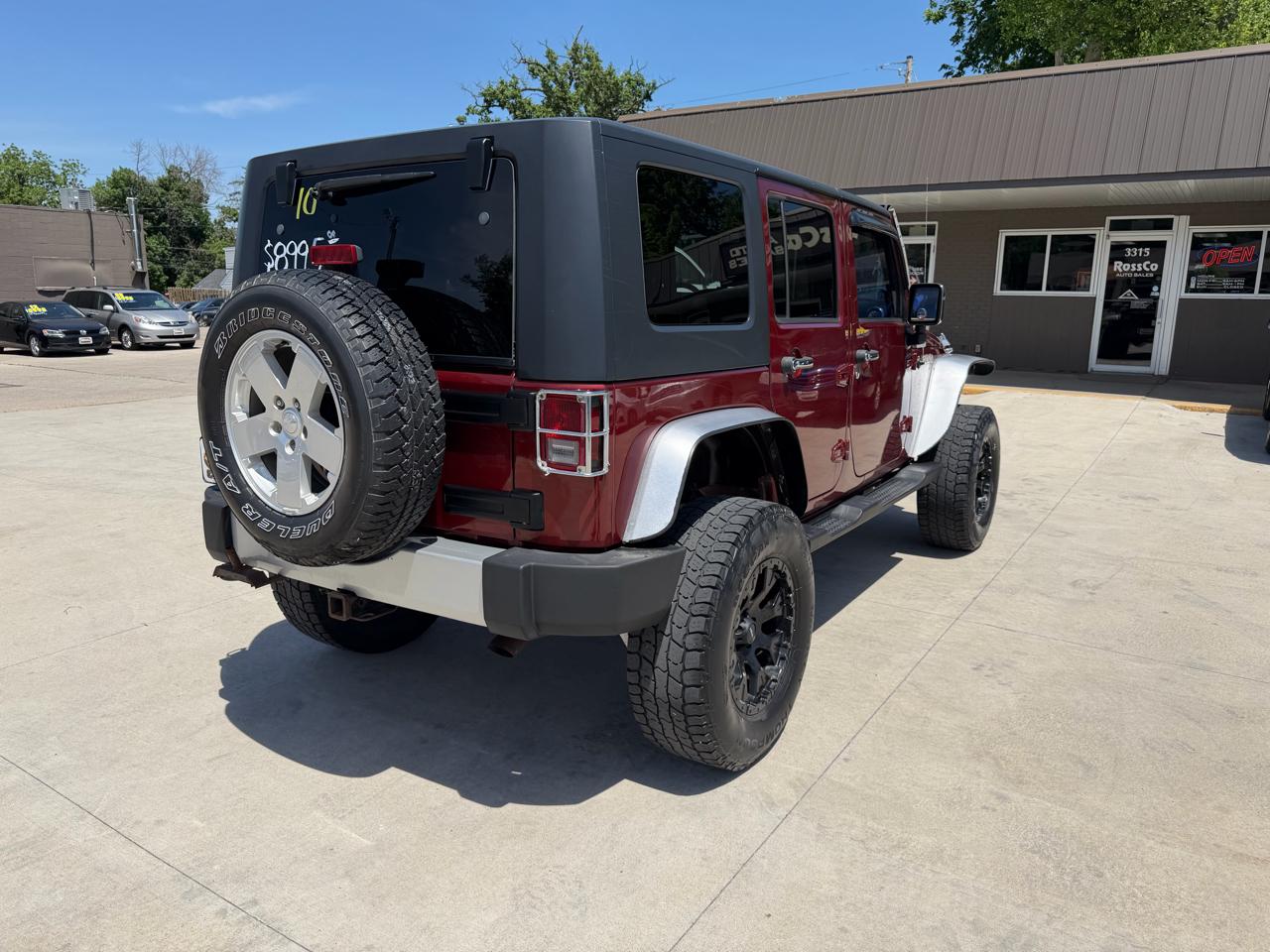 Jeep Wrangler Unlimited 4WD 4dr Sahara 2010