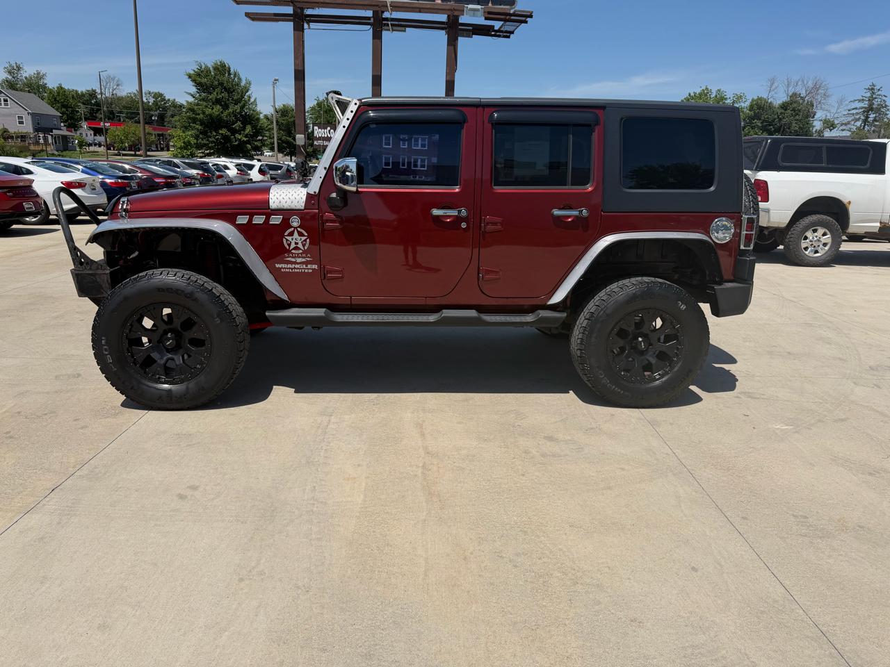 Jeep Wrangler Unlimited 4WD 4dr Sahara 2010