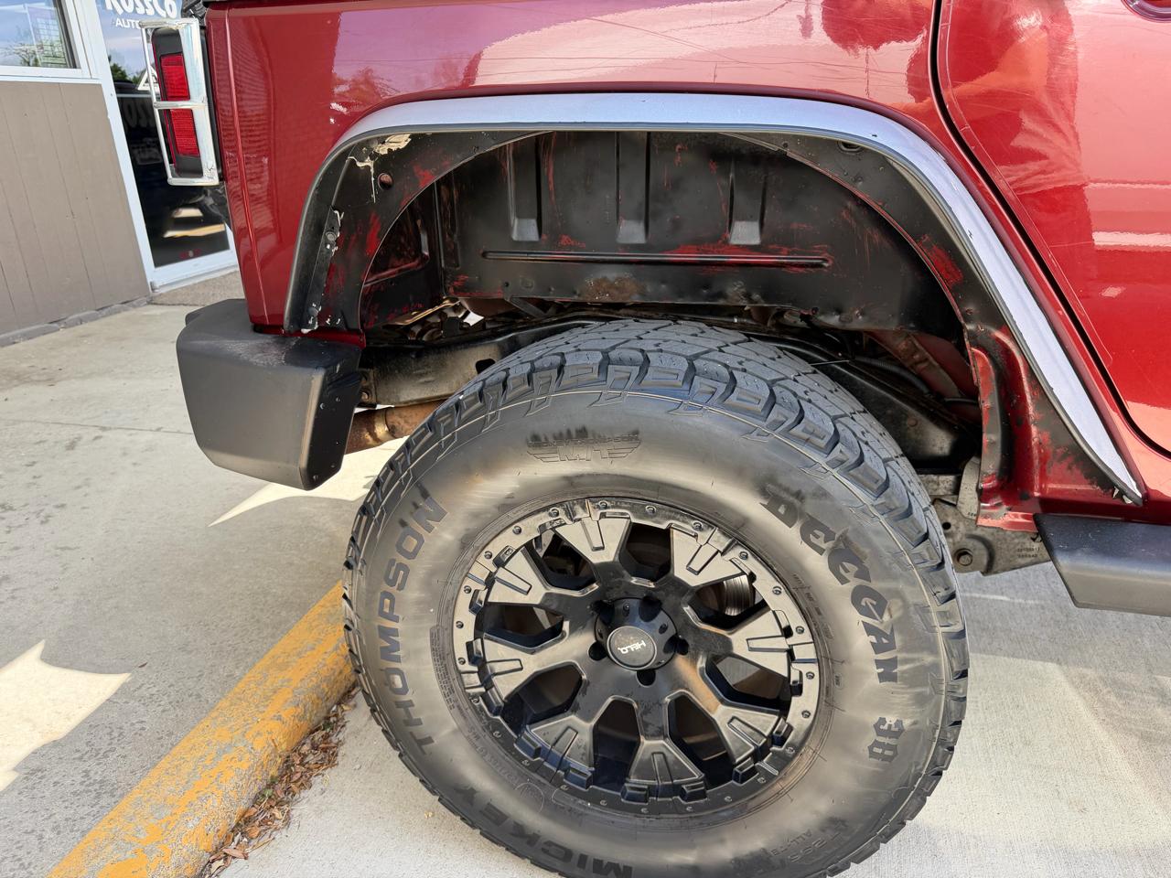 Jeep Wrangler Unlimited 4WD 4dr Sahara 2010