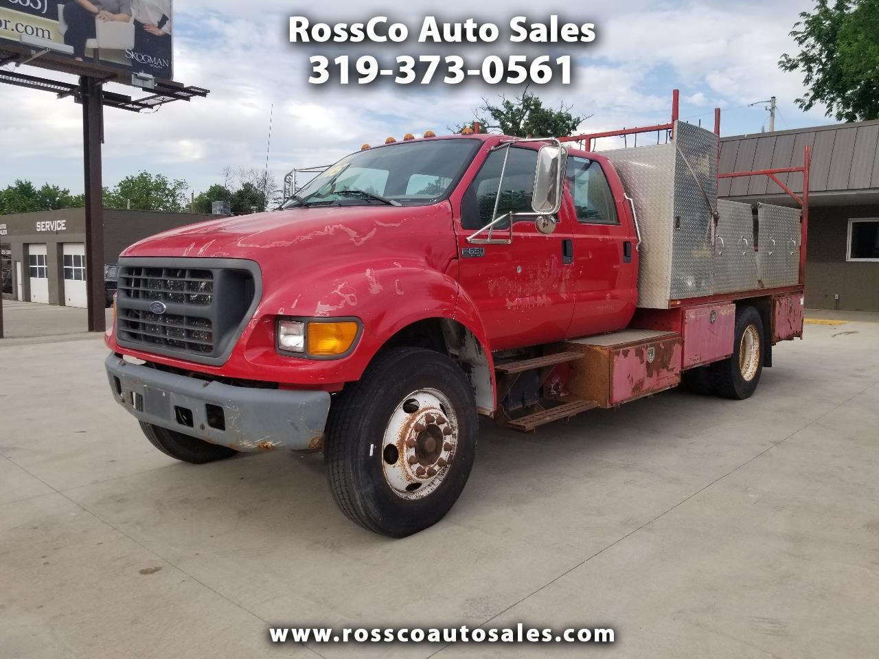 2000 Ford F-650's photo