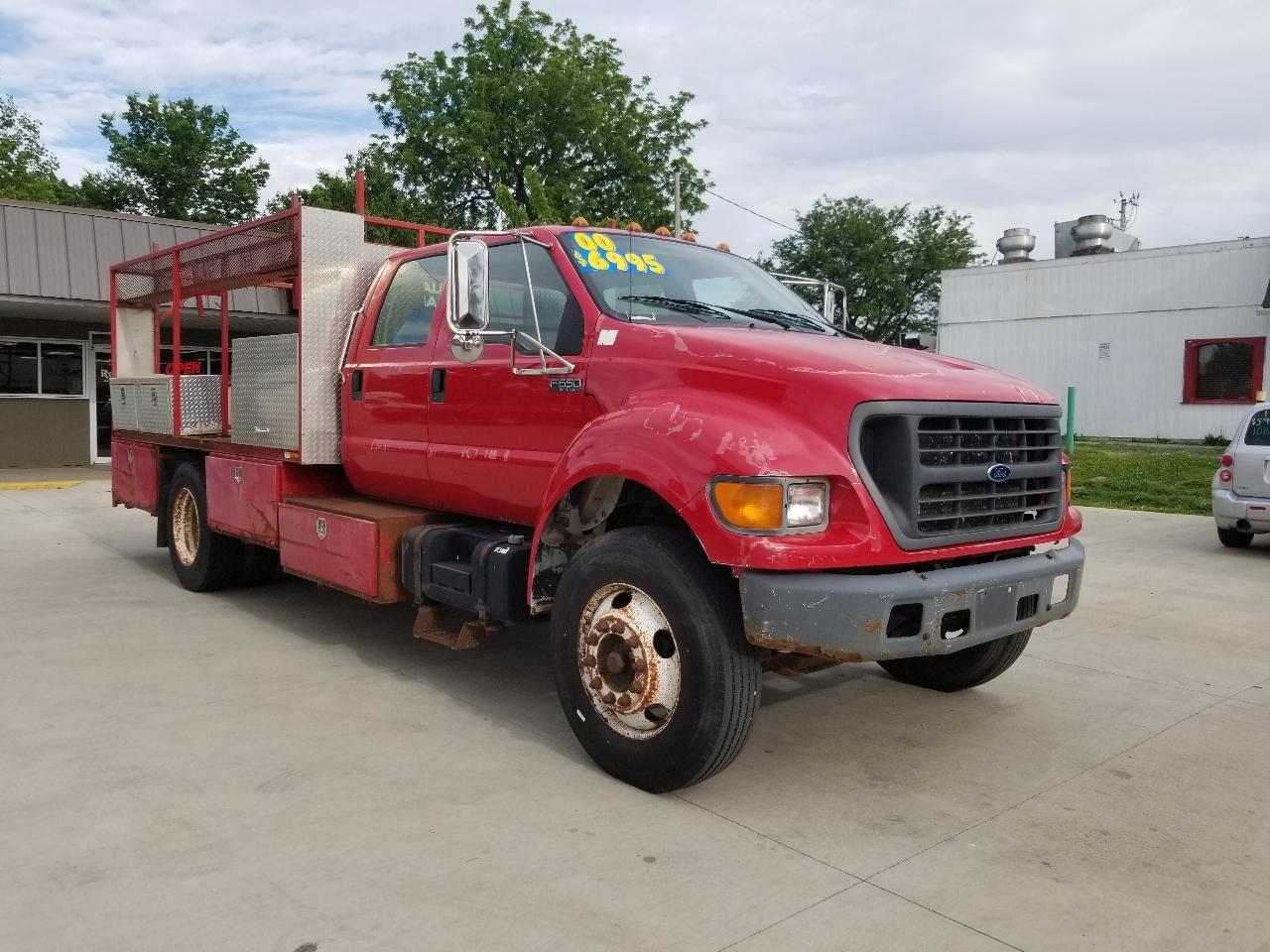 Ford F-650 SD  2000