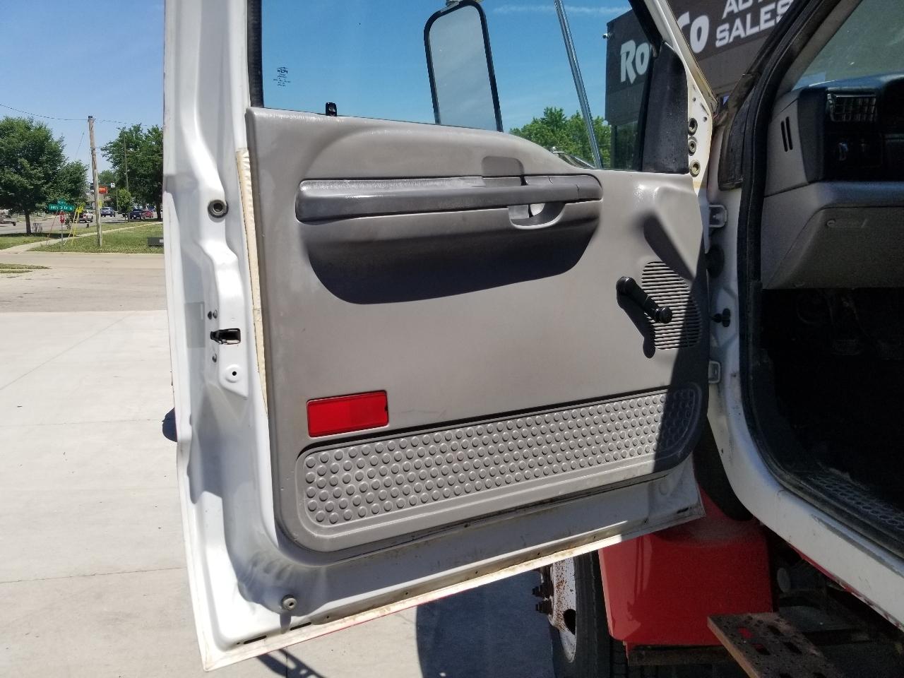 Ford F-650 SD  2000