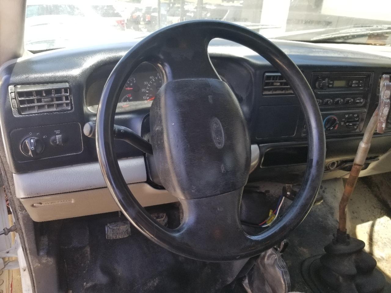 Ford F-650 SD  2000