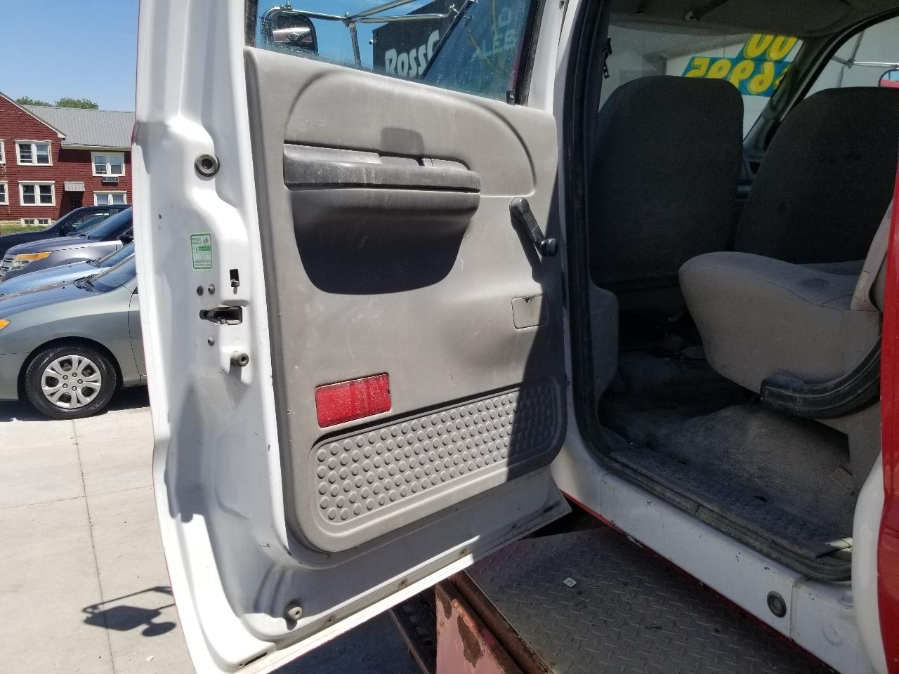 Ford F-650 SD  2000