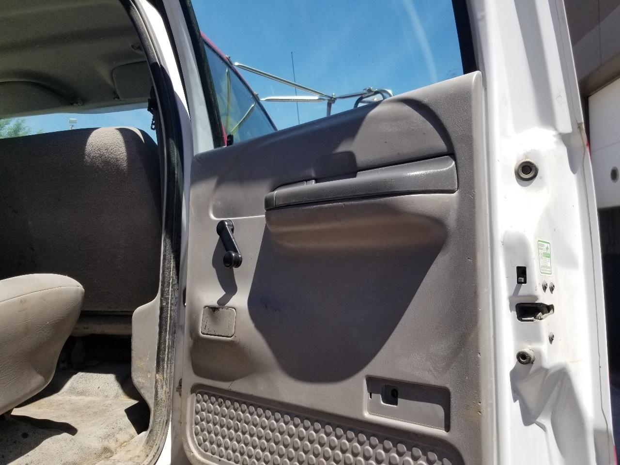 Ford F-650 SD  2000