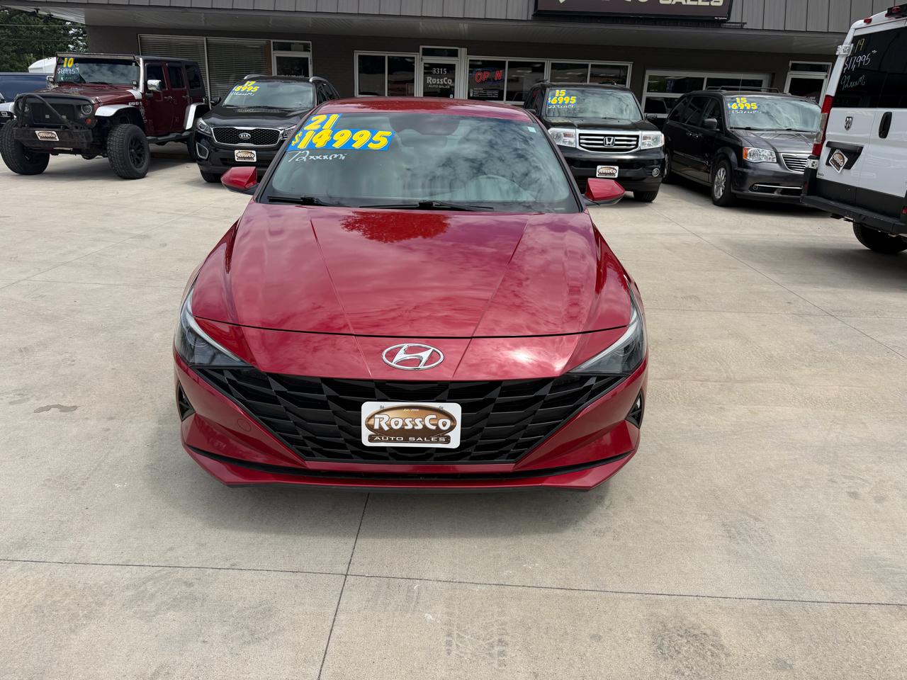 Hyundai Elantra SEL IVT *Ltd Avail* 2021
