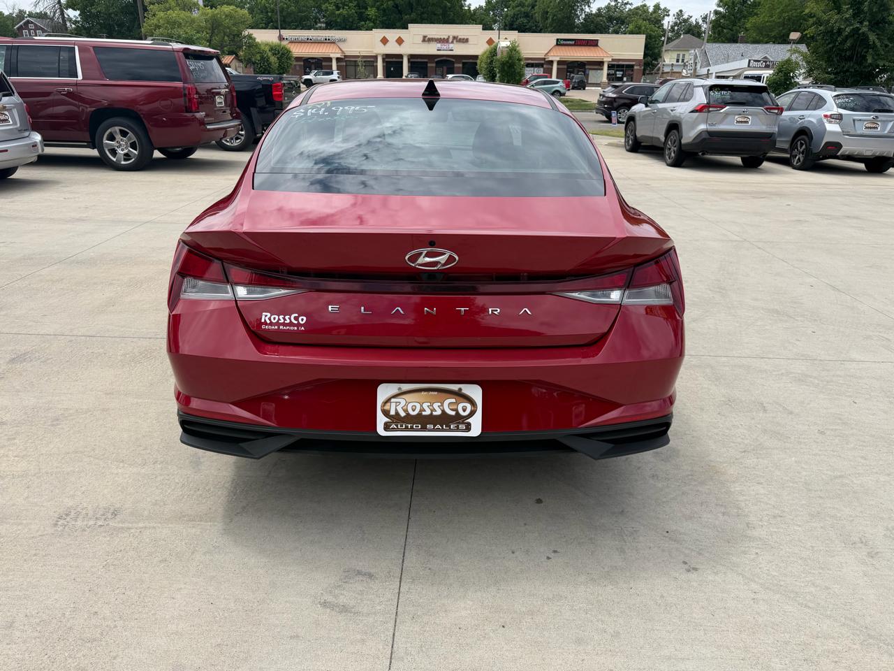 Hyundai Elantra SEL IVT *Ltd Avail* 2021
