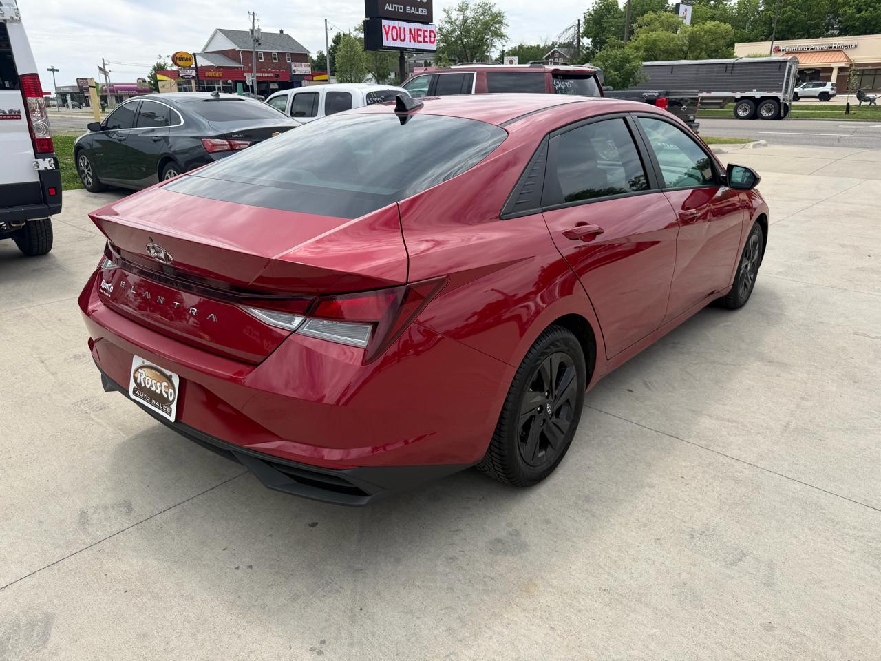 Hyundai Elantra SEL IVT *Ltd Avail* 2021