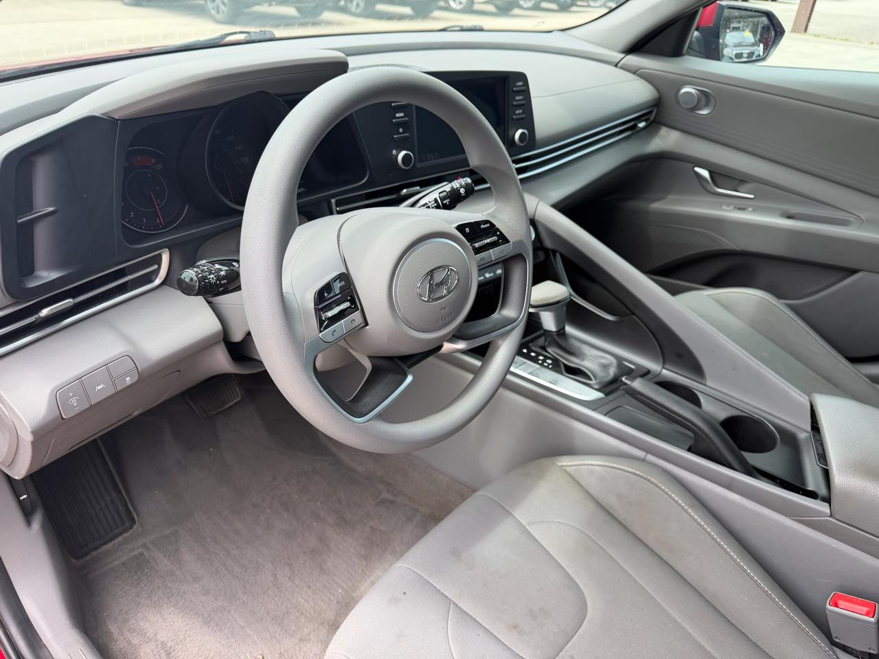 Hyundai Elantra SEL IVT *Ltd Avail* 2021