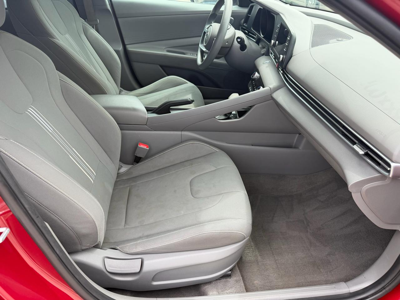 Hyundai Elantra SEL IVT *Ltd Avail* 2021