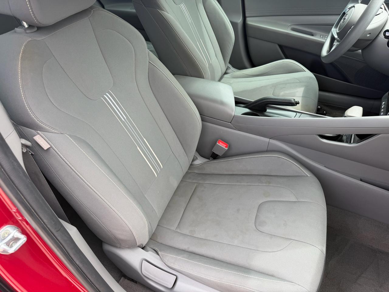 Hyundai Elantra SEL IVT *Ltd Avail* 2021