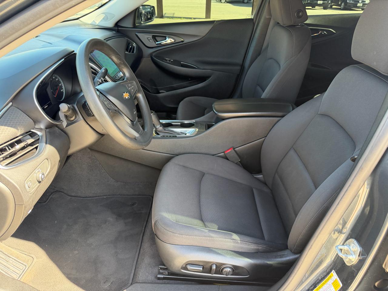 Chevrolet Malibu 4dr Sdn LT 2020