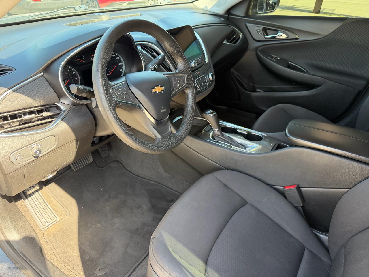 Chevrolet Malibu 4dr Sdn LT 2020