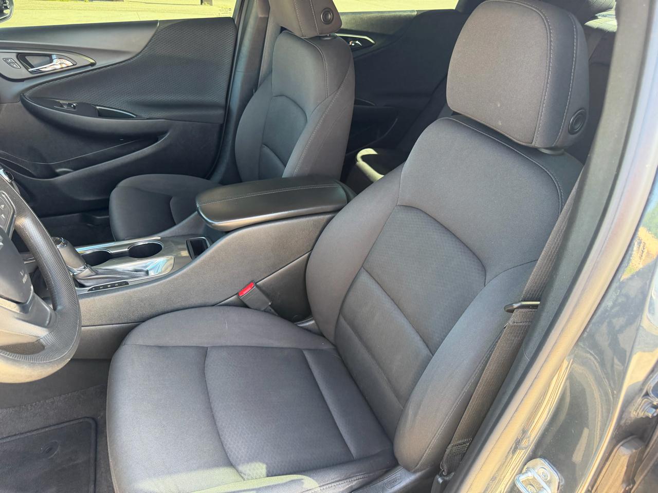 Chevrolet Malibu 4dr Sdn LT 2020
