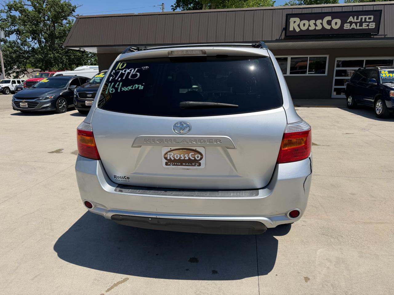 Toyota Highlander Base 2010