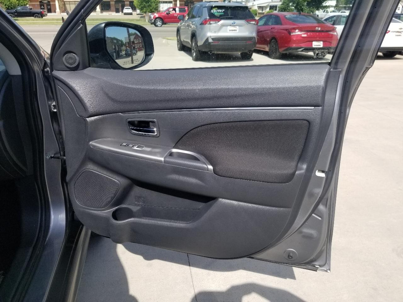 Mitsubishi Outlander Sport SE 2.0 CVT 2019
