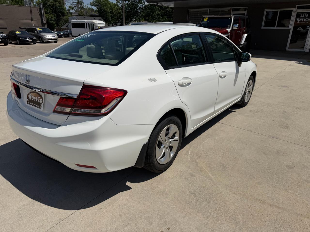 Honda Civic 4dr Sdn LX Auto 2015