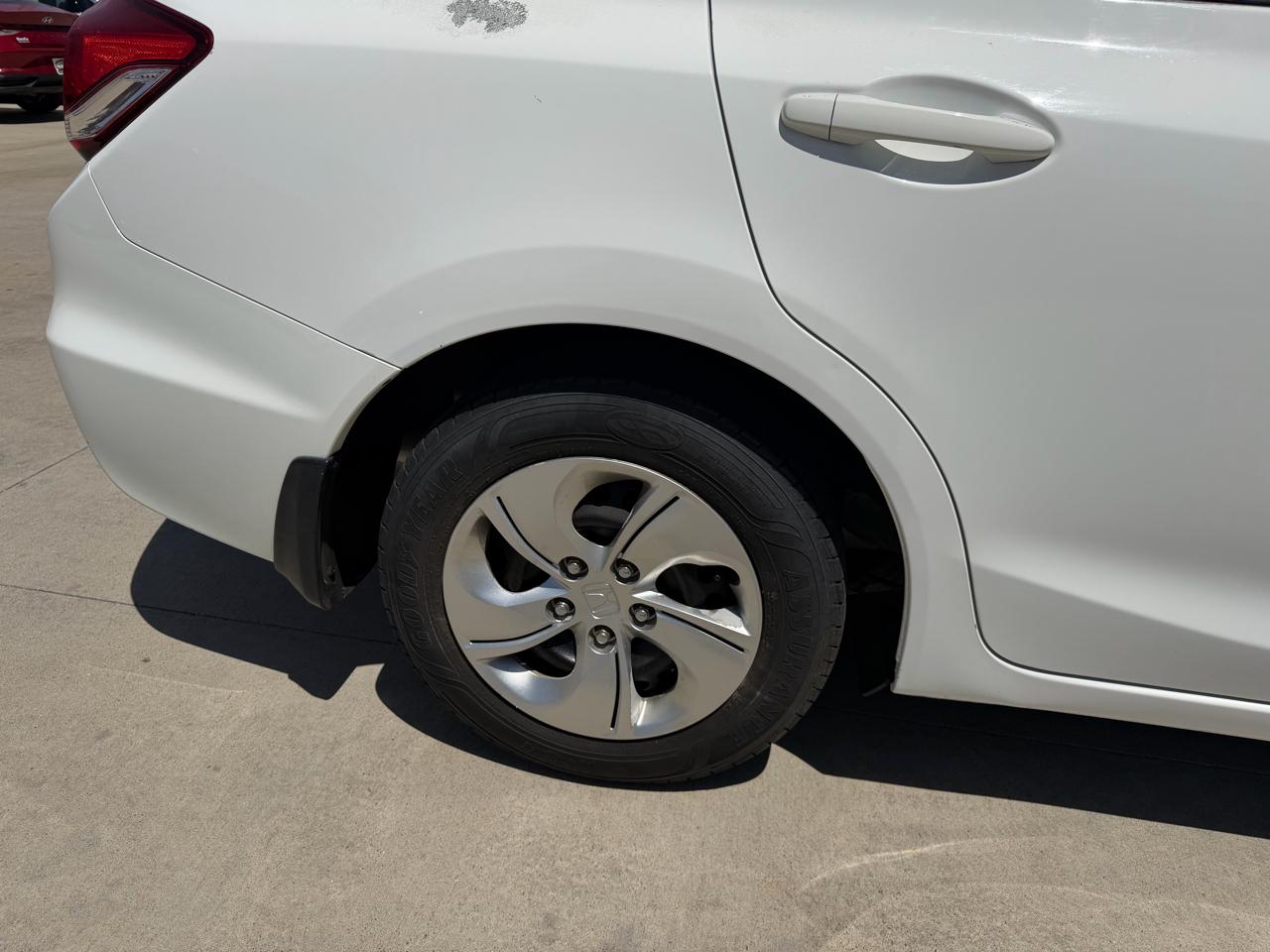 Honda Civic 4dr Sdn LX Auto 2015