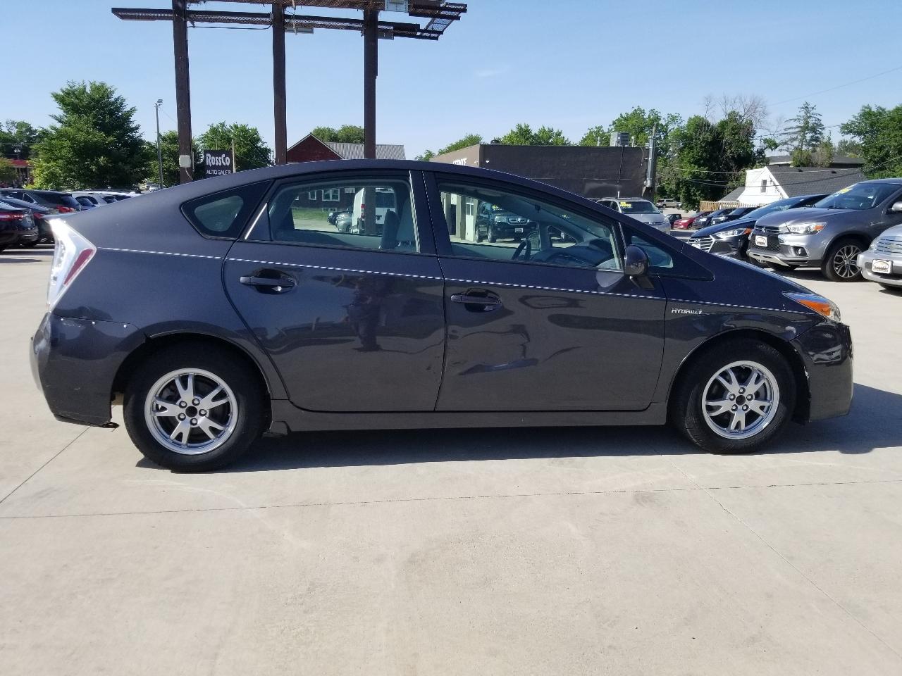 Toyota Prius 5dr HB III (Natl) 2011