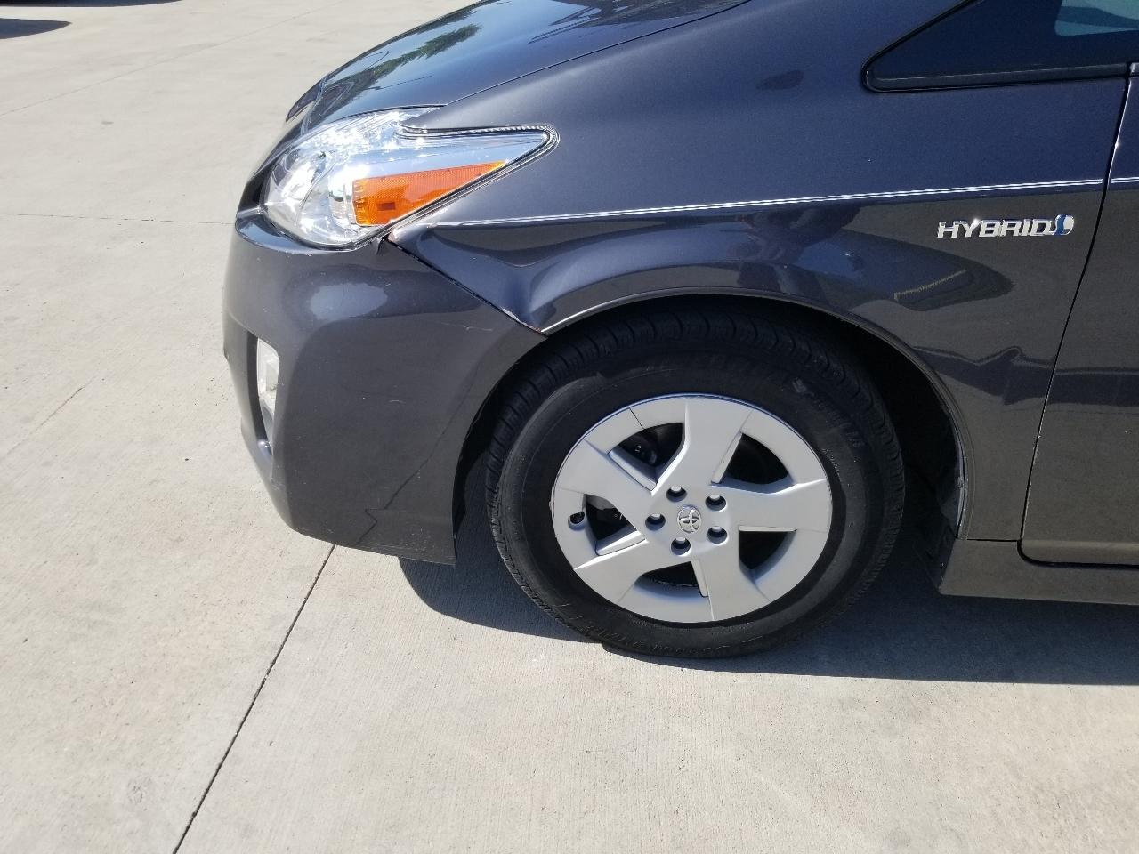Toyota Prius 5dr HB III (Natl) 2011