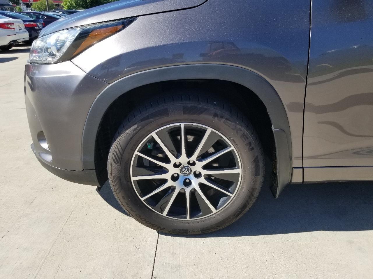 Toyota Highlander Limited Platinum AWD V6 2019
