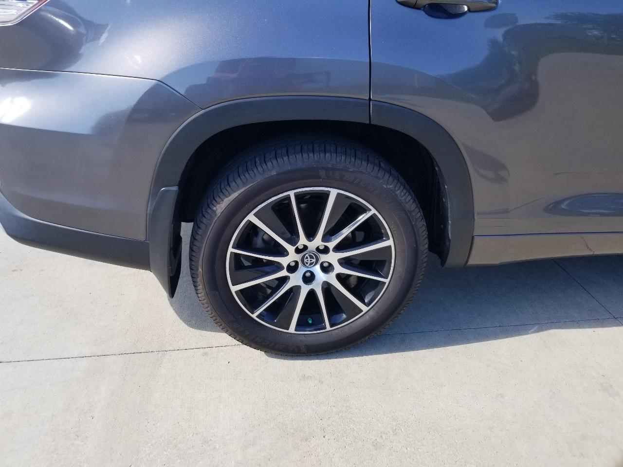 Toyota Highlander Limited Platinum AWD V6 2019