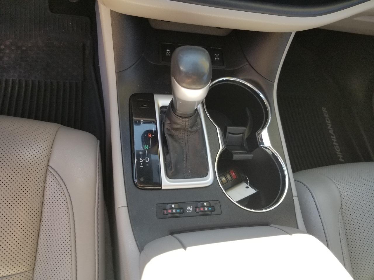 Toyota Highlander Limited Platinum AWD V6 2019