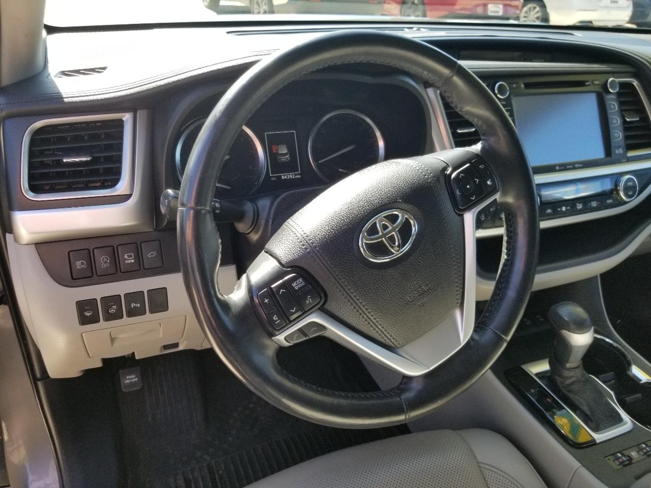 Toyota Highlander Limited Platinum AWD V6 2019