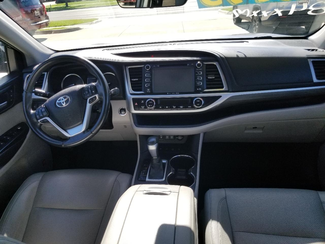 Toyota Highlander Limited Platinum AWD V6 2019