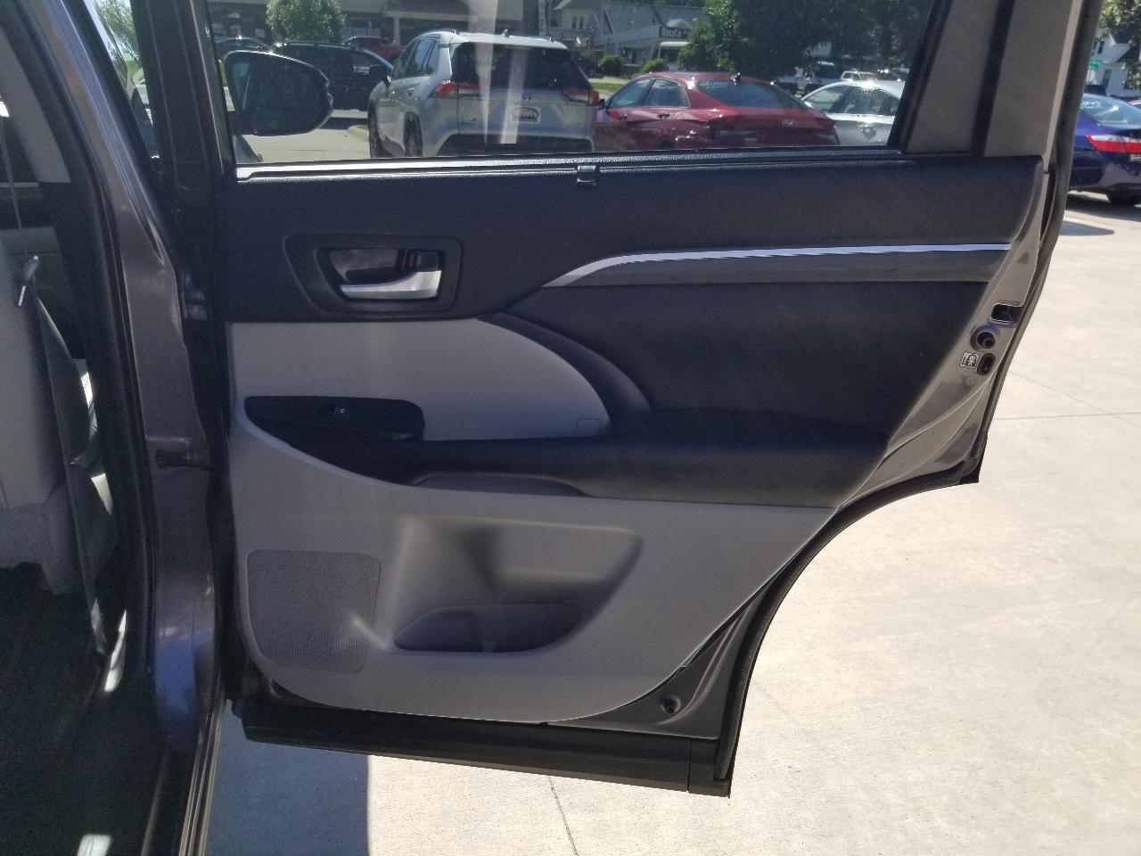 Toyota Highlander Limited Platinum AWD V6 2019