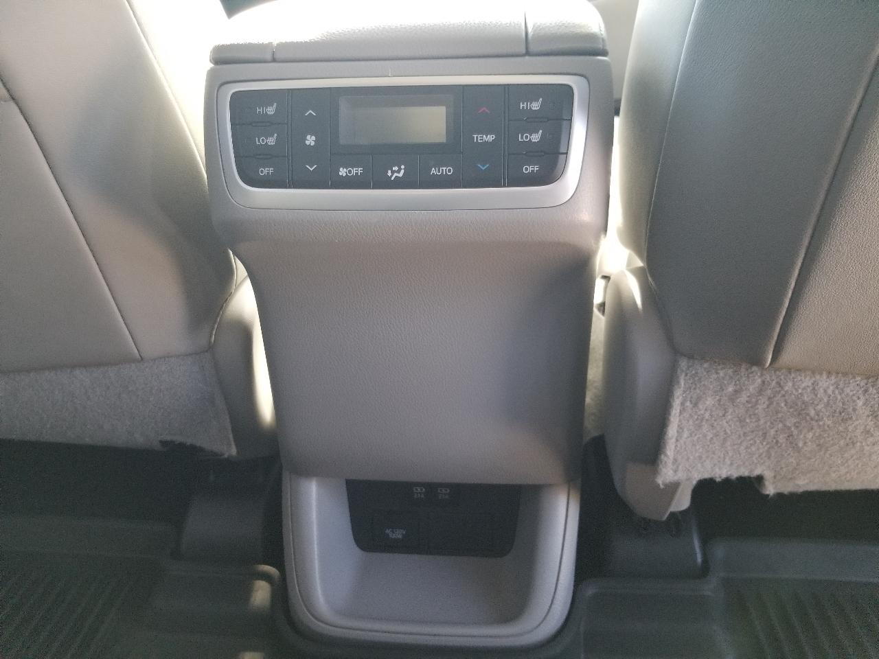 Toyota Highlander Limited Platinum AWD V6 2019