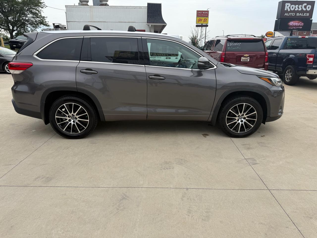 Toyota Highlander Limited Platinum AWD V6 2019