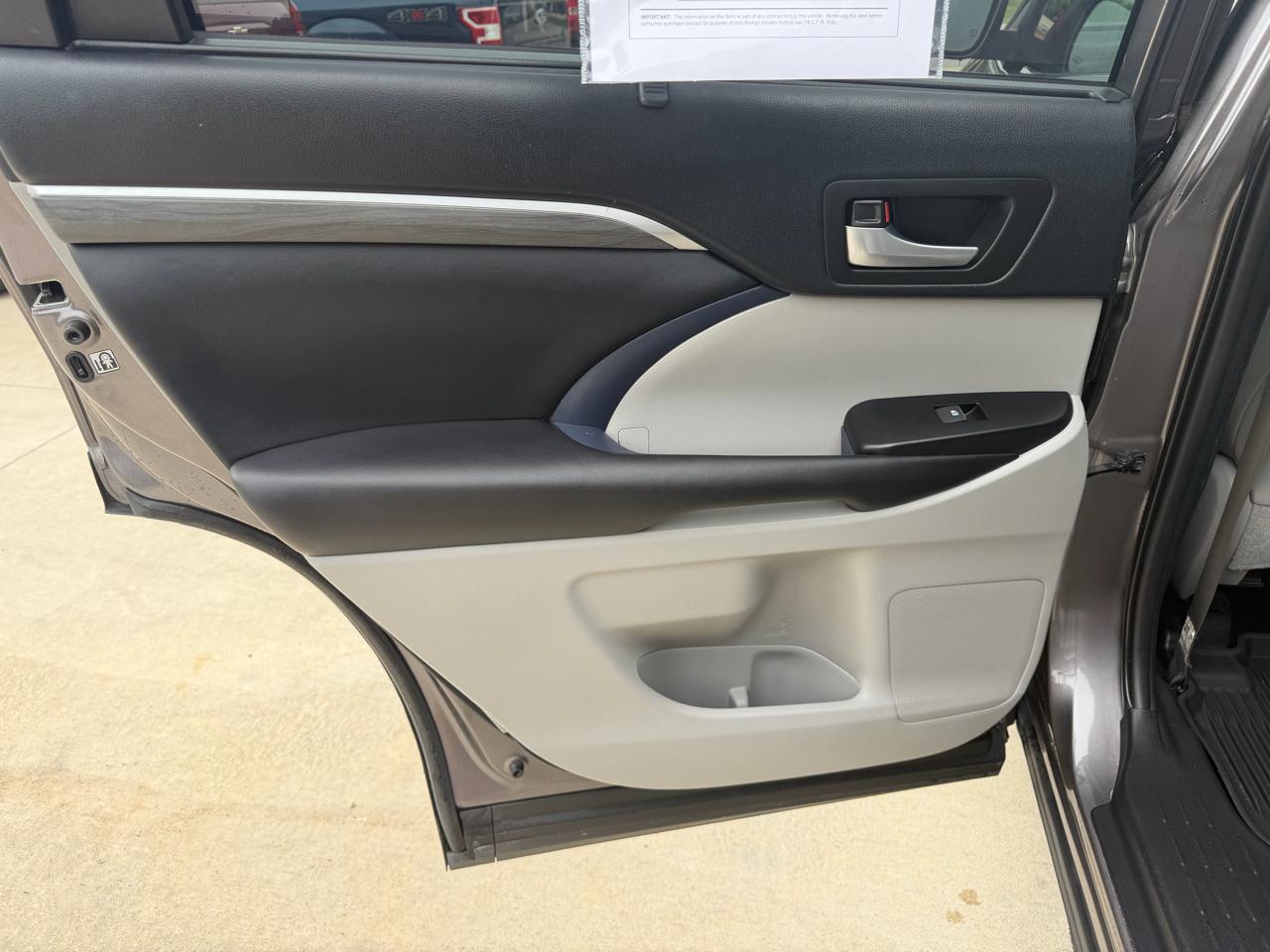 Toyota Highlander Limited Platinum AWD V6 2019
