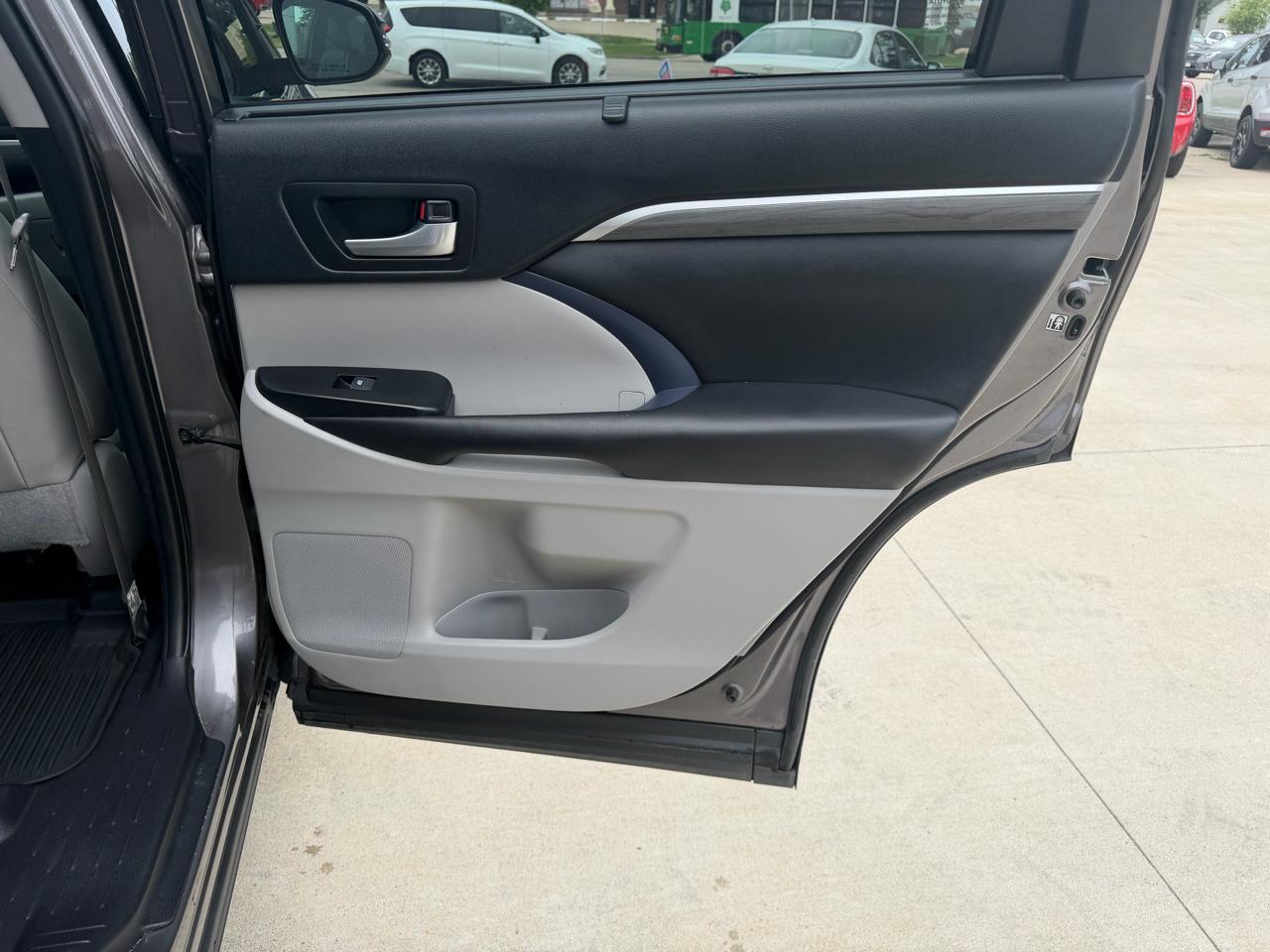 Toyota Highlander Limited Platinum AWD V6 2019