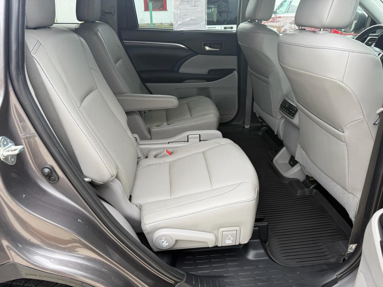 Toyota Highlander Limited Platinum AWD V6 2019