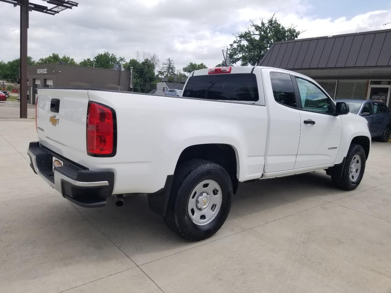 Chevrolet Colorado 2WD Ext Cab 128.3" WT 2017