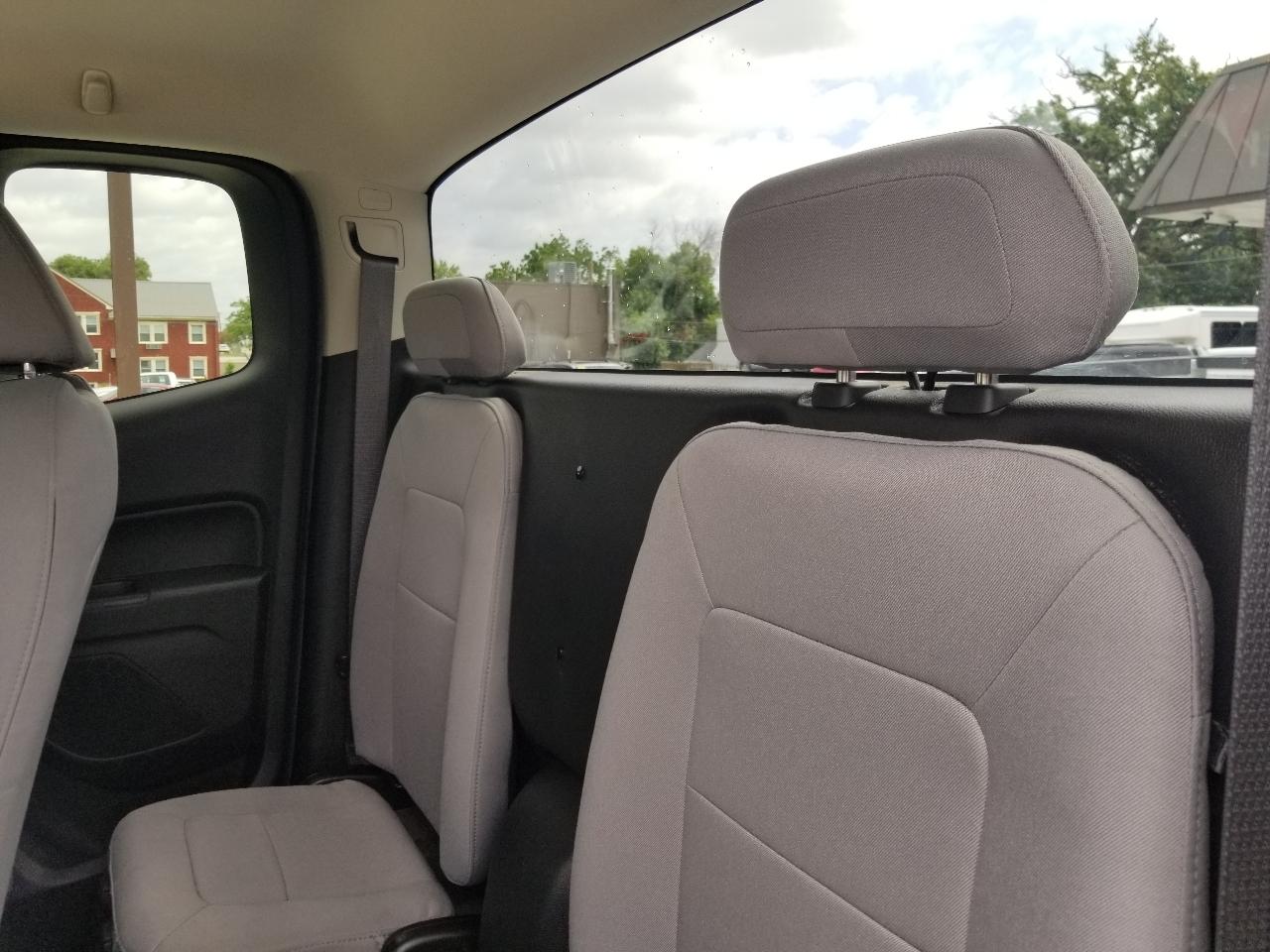 Chevrolet Colorado 2WD Ext Cab 128.3" WT 2017
