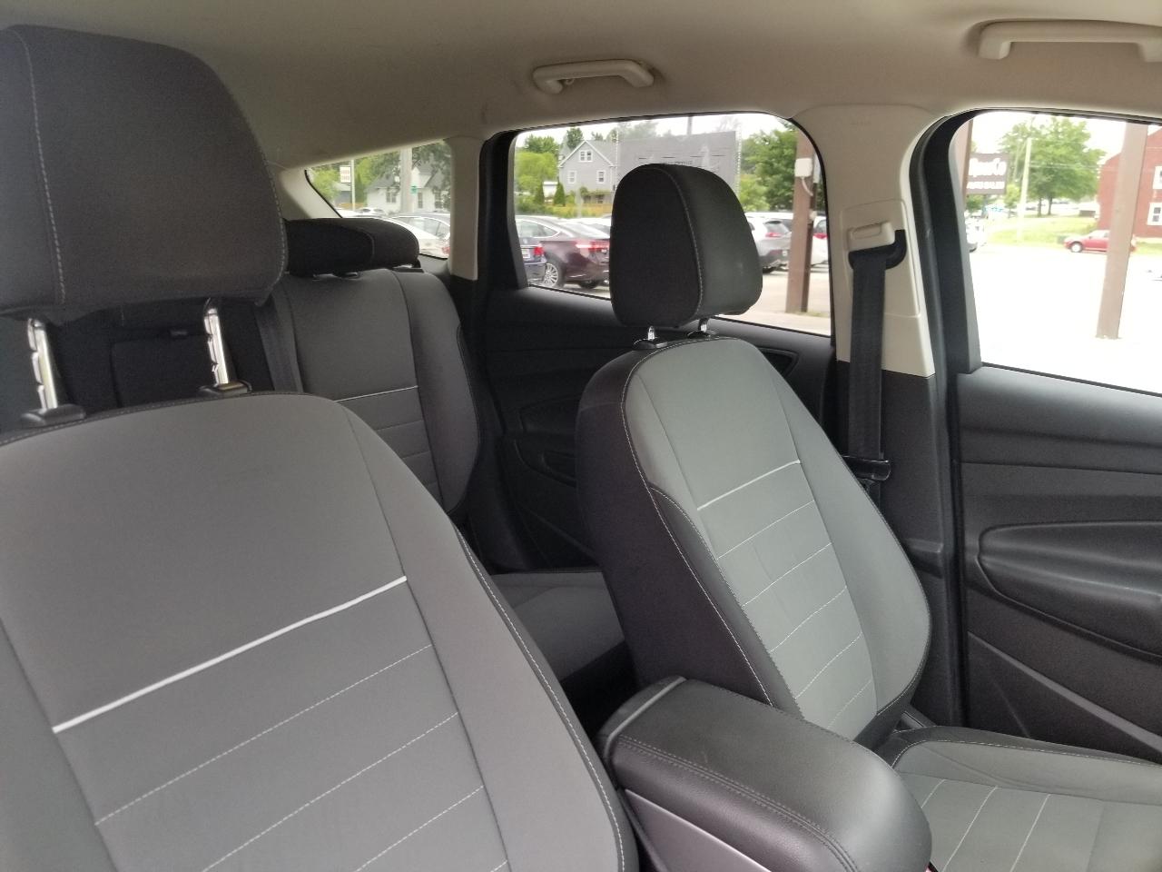 Ford Escape 4WD 4dr SE 2015