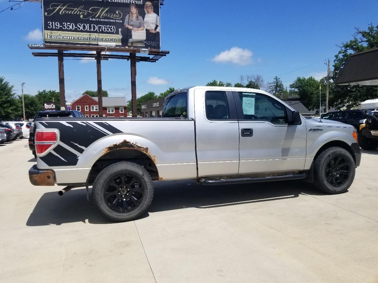 Ford F-150 4WD SuperCab 145" XLT 2010