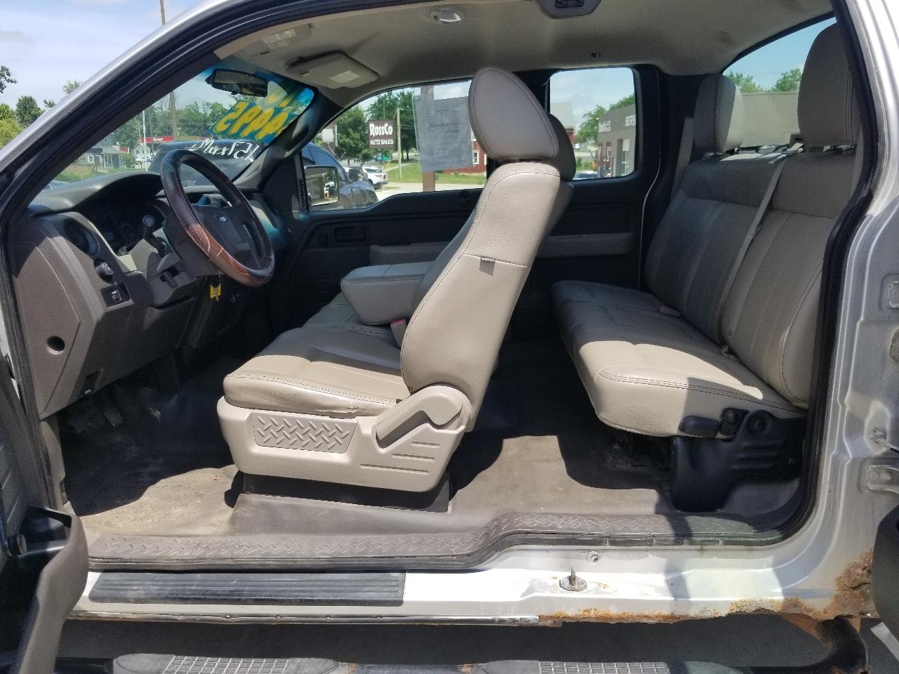 Ford F-150 4WD SuperCab 145" XLT 2010
