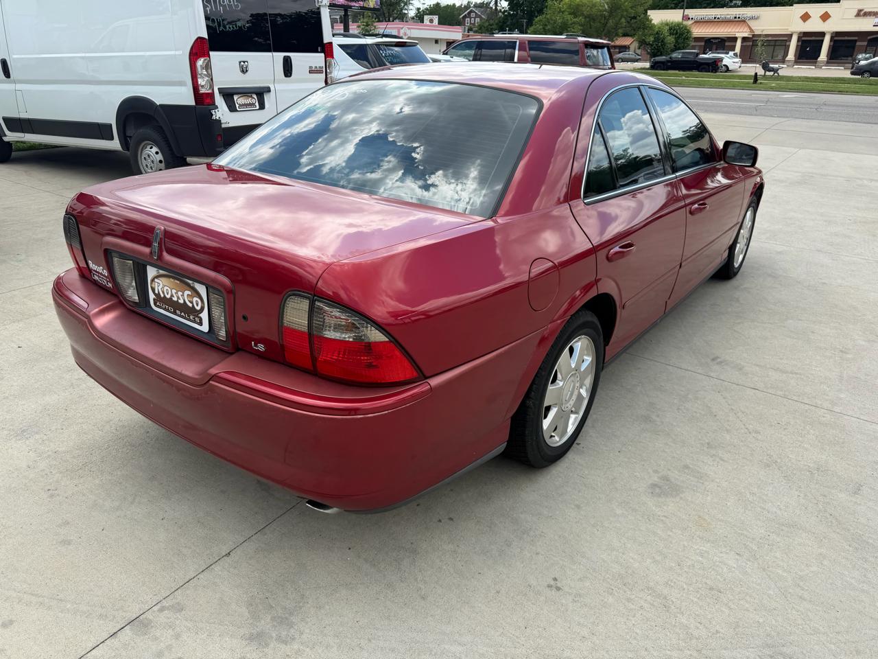Lincoln LS  2004