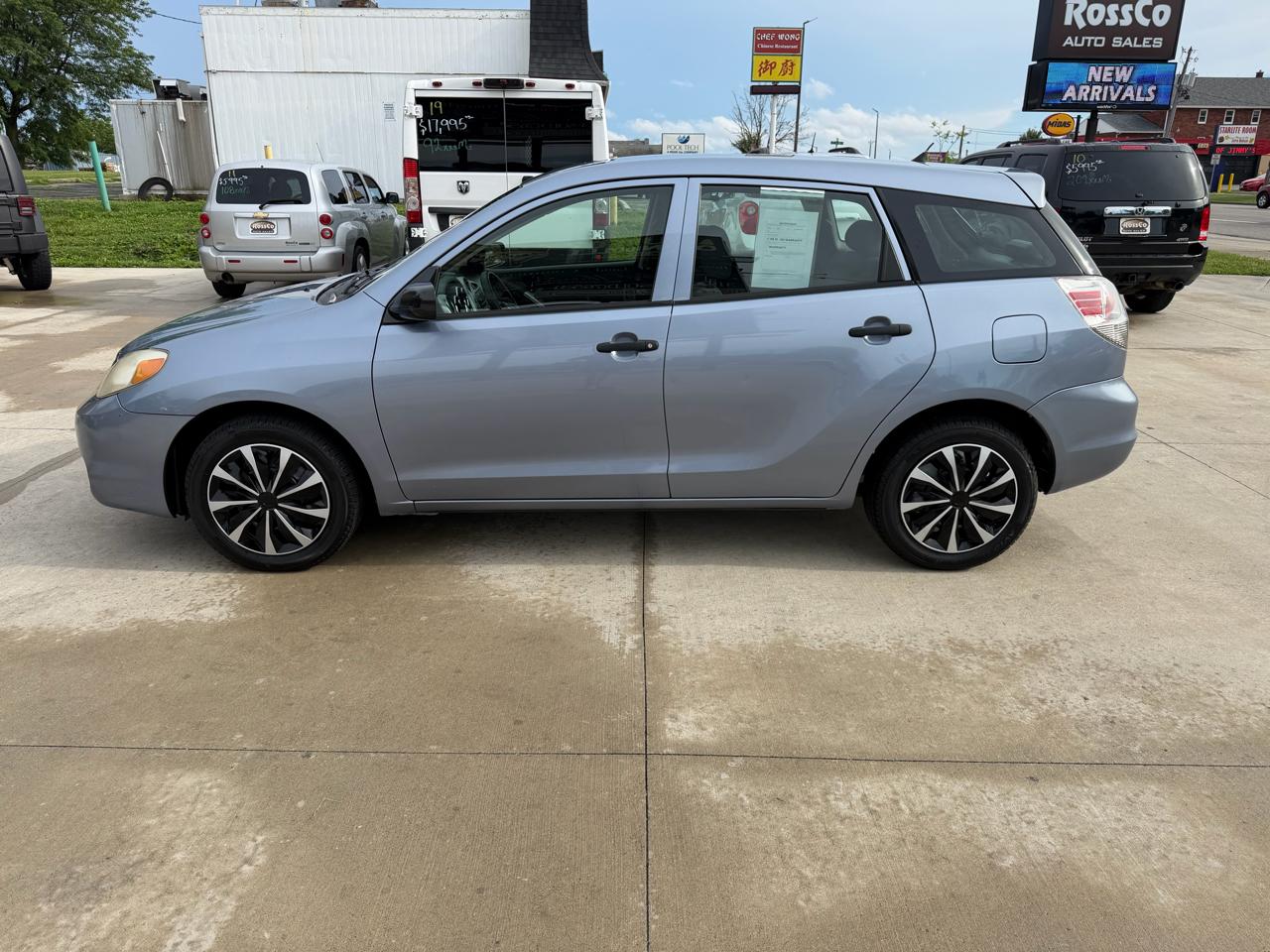 Toyota Matrix Base 4D Hatchback 2008