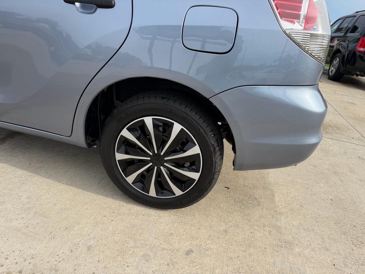 Toyota Matrix Base 4D Hatchback 2008