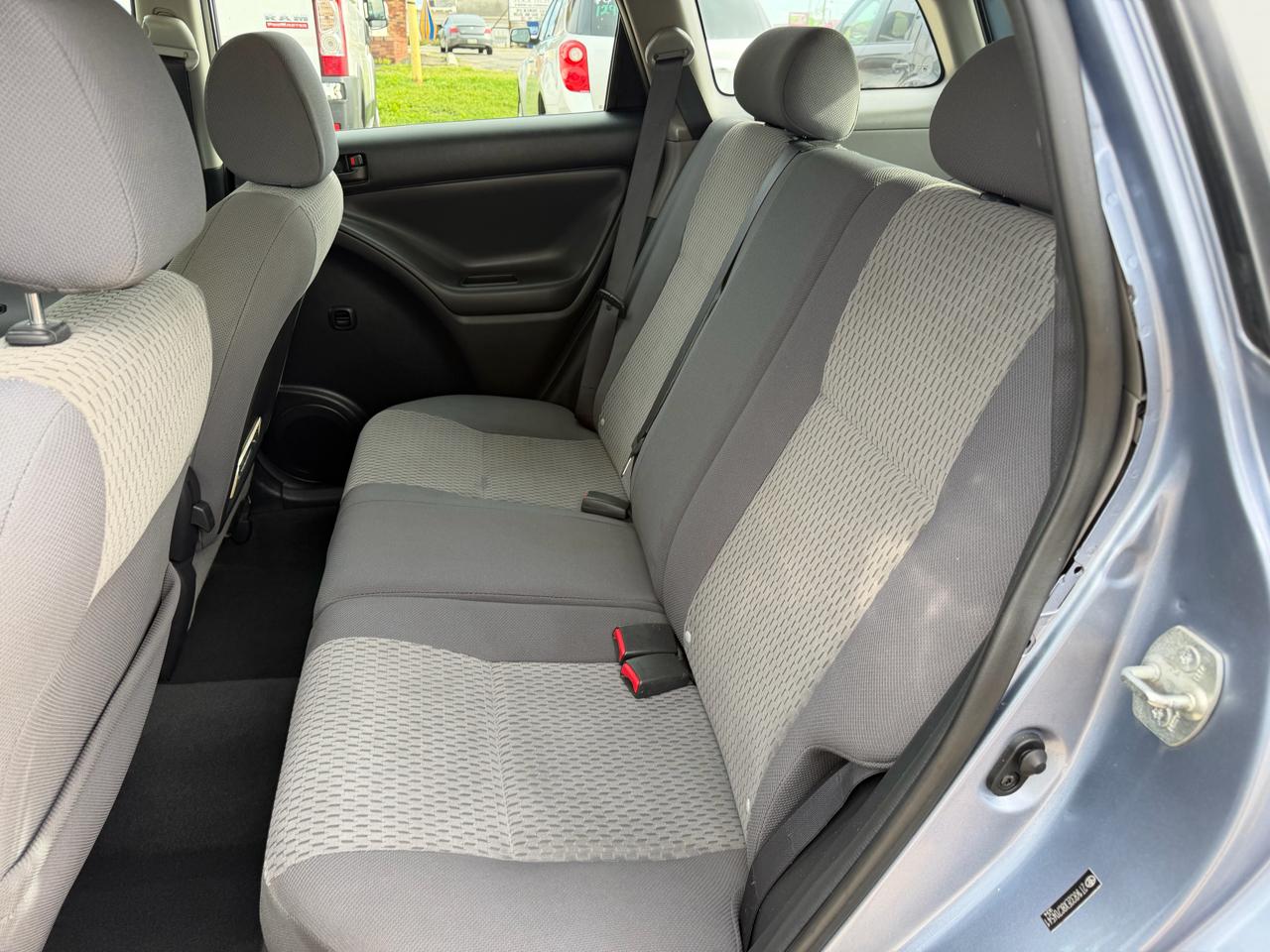 Toyota Matrix Base 4D Hatchback 2008