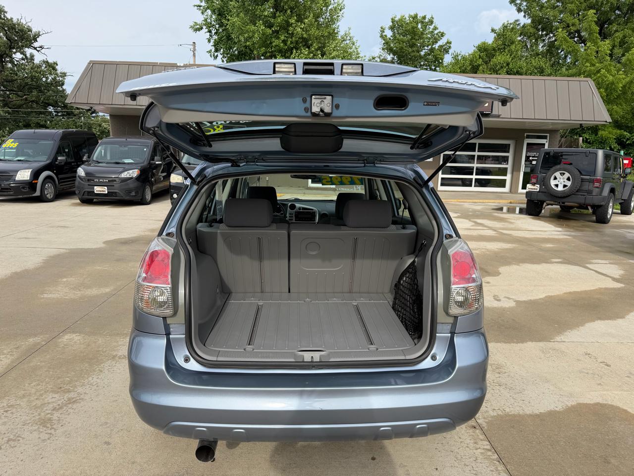 Toyota Matrix Base 4D Hatchback 2008