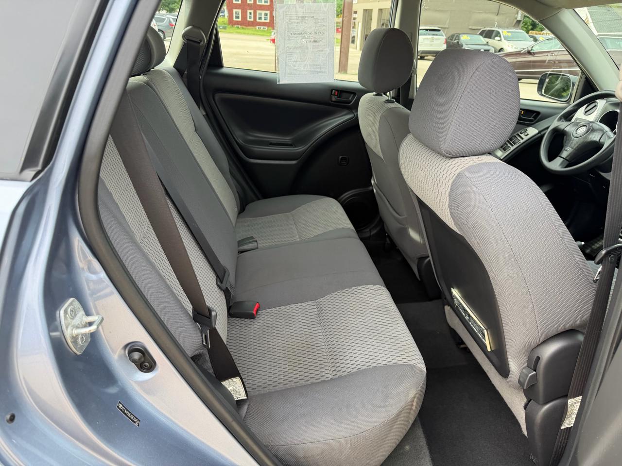 Toyota Matrix Base 4D Hatchback 2008