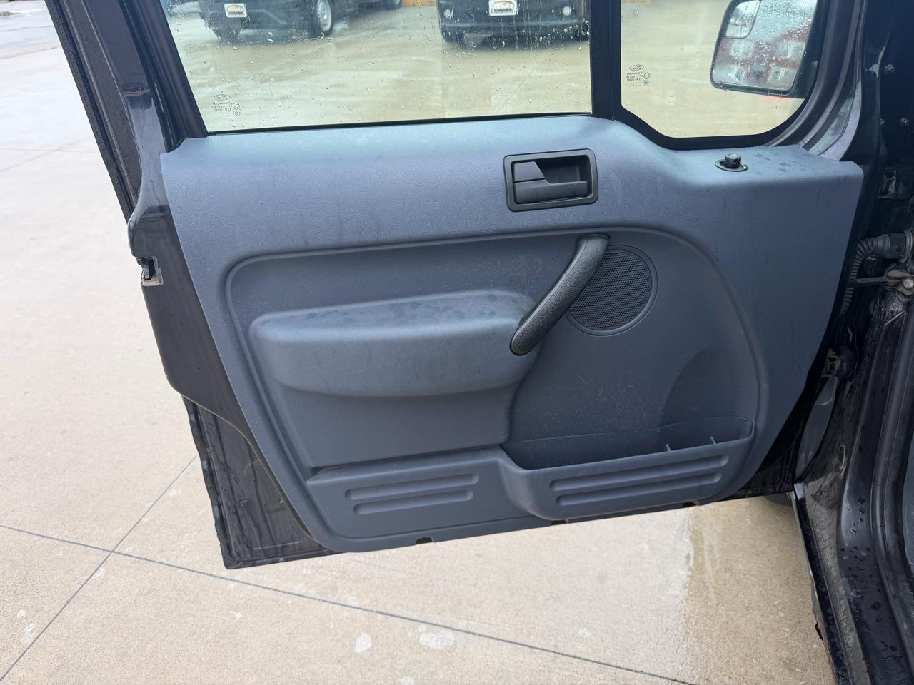 Ford Transit Connect 114.6" XLT w/side & rear door privacy glass 2013