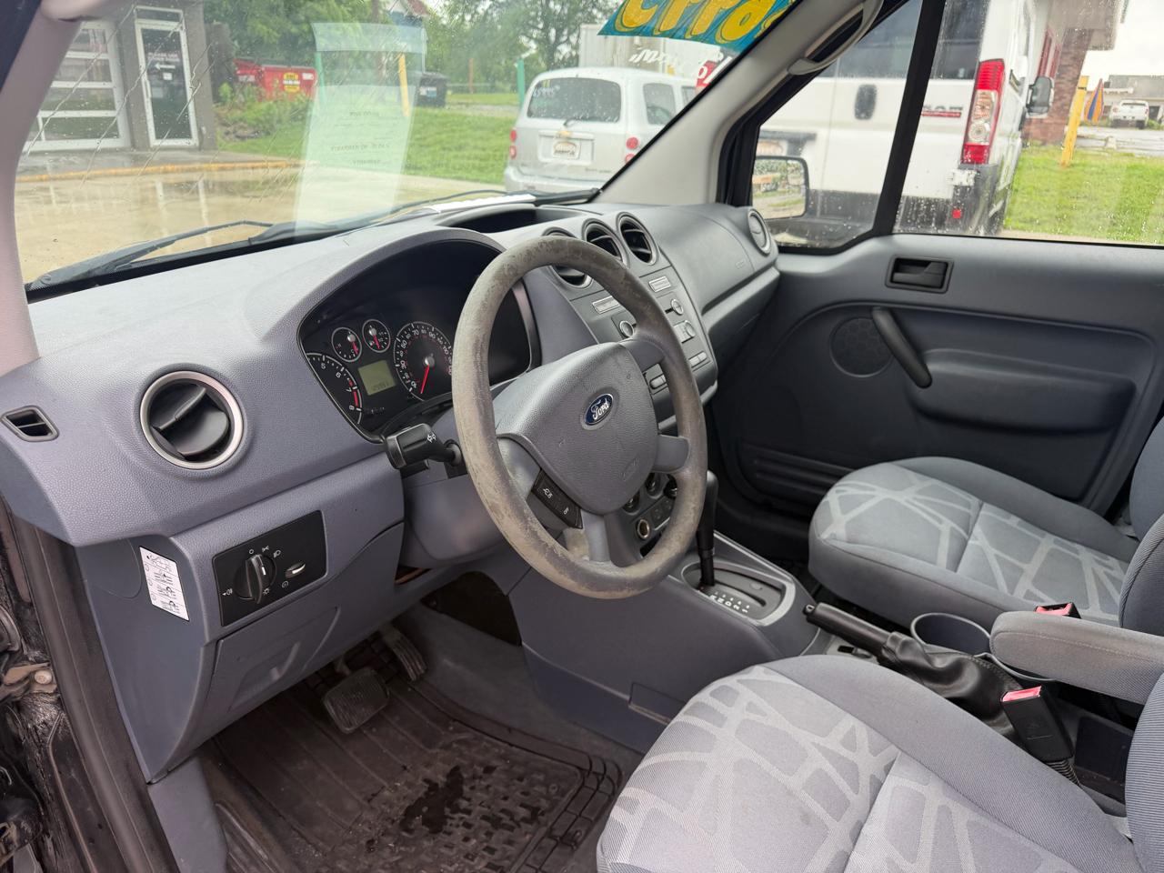 Ford Transit Connect 114.6" XLT w/side & rear door privacy glass 2013