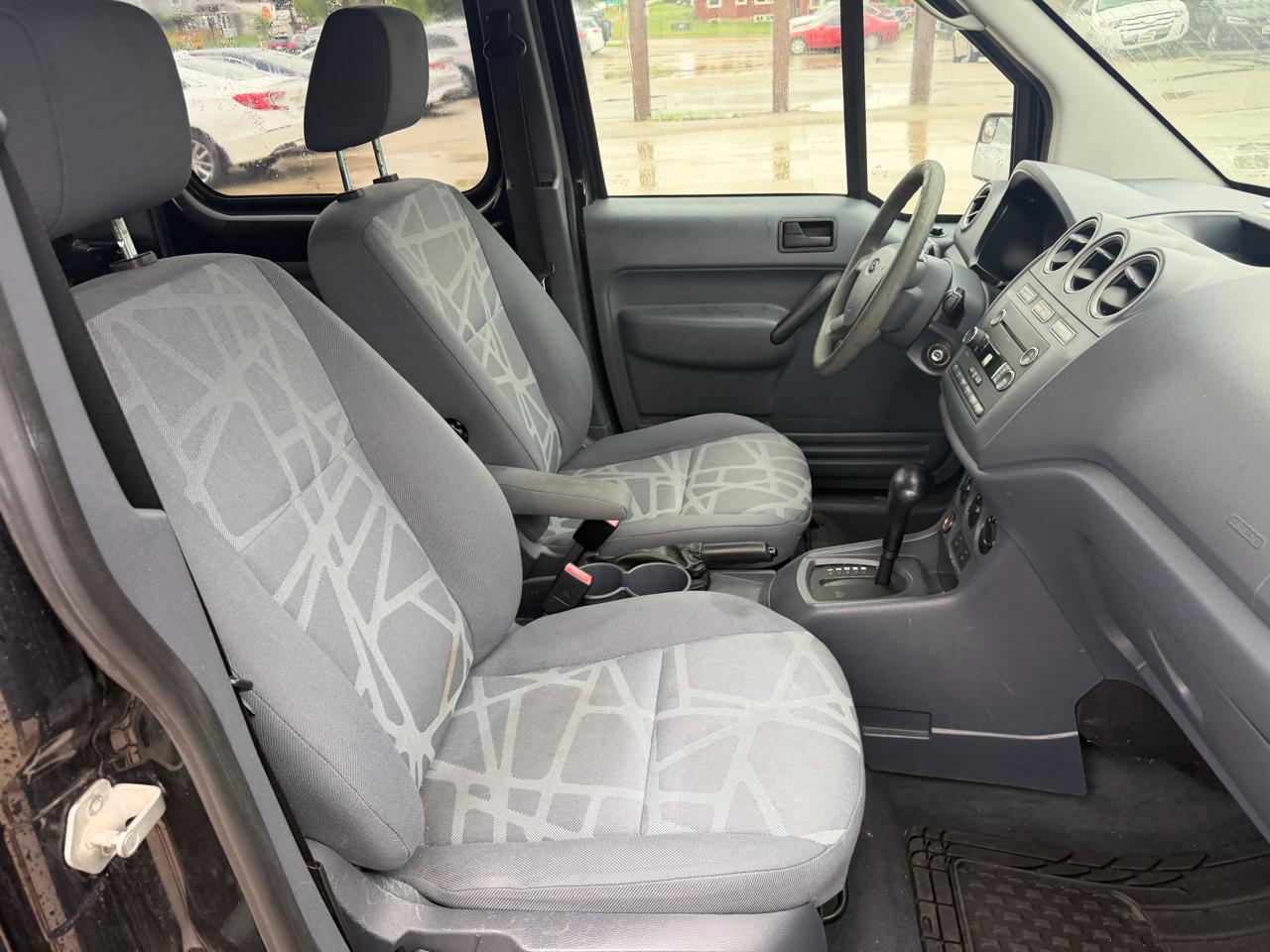 Ford Transit Connect 114.6" XLT w/side & rear door privacy glass 2013