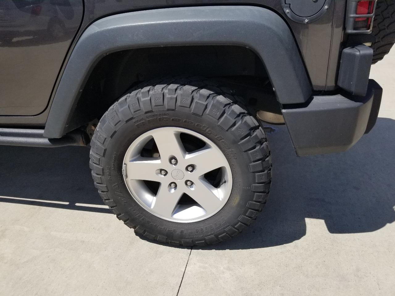 Jeep Wrangler Unlimited 4WD 4dr Sport 2014